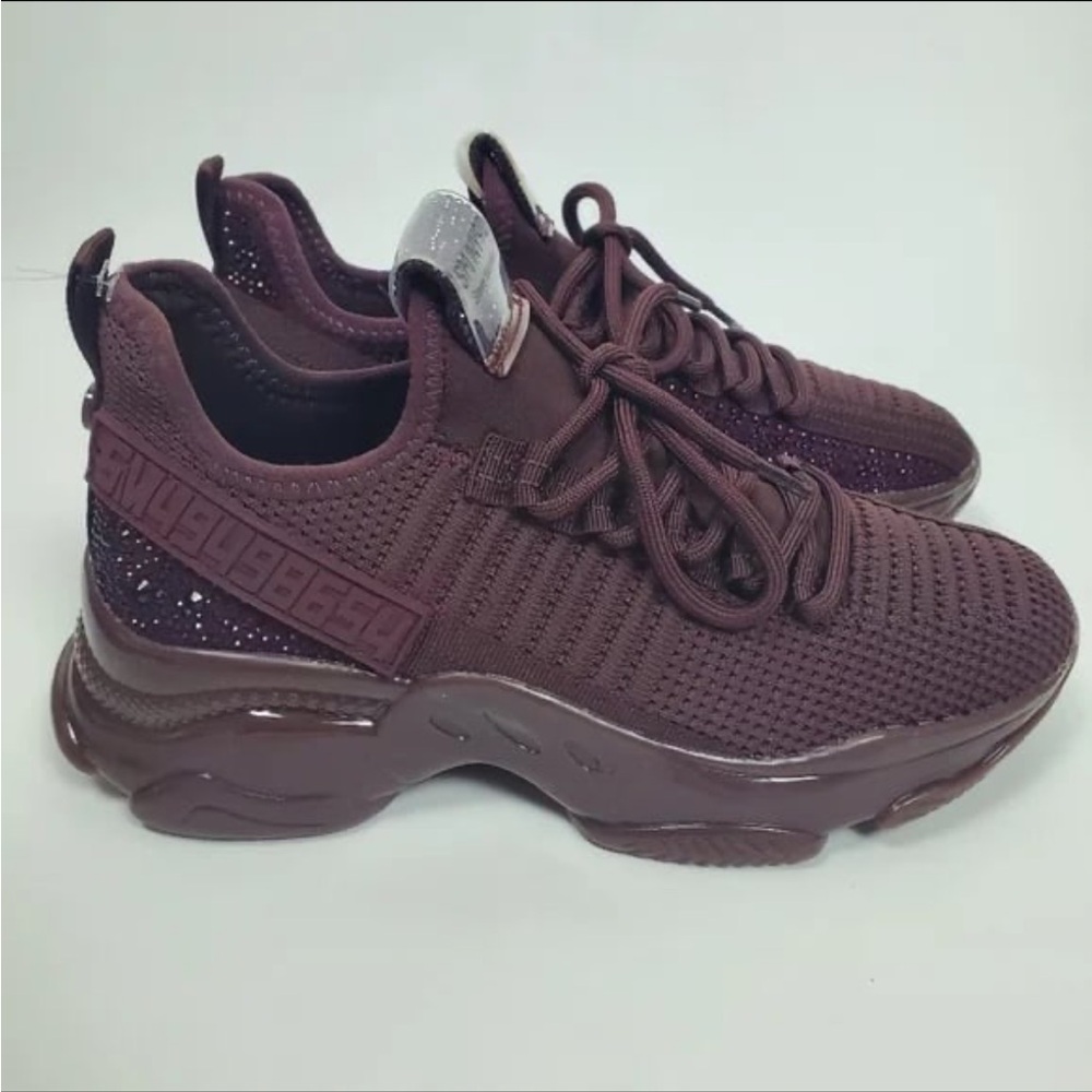 Women's Burgundy Sneakers